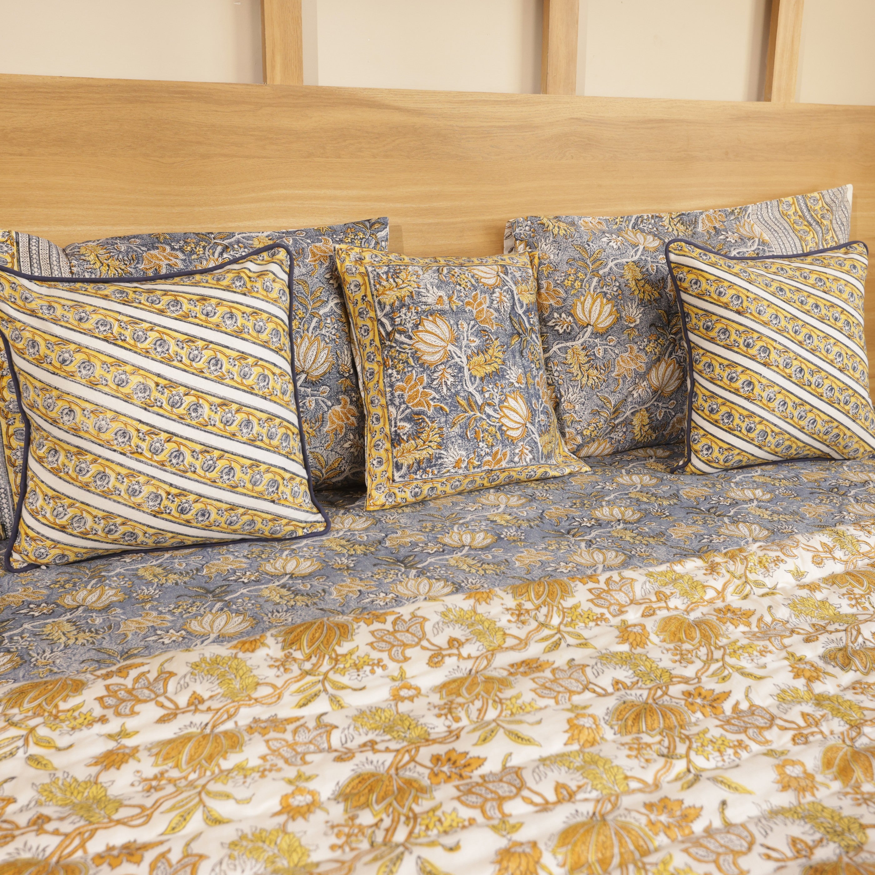 Golden Lotus Bedding Collection Set of 8 (1 Bedcover, 2 Pillow cover, 1 Quilt, 2+2 Cotton cushion covers)