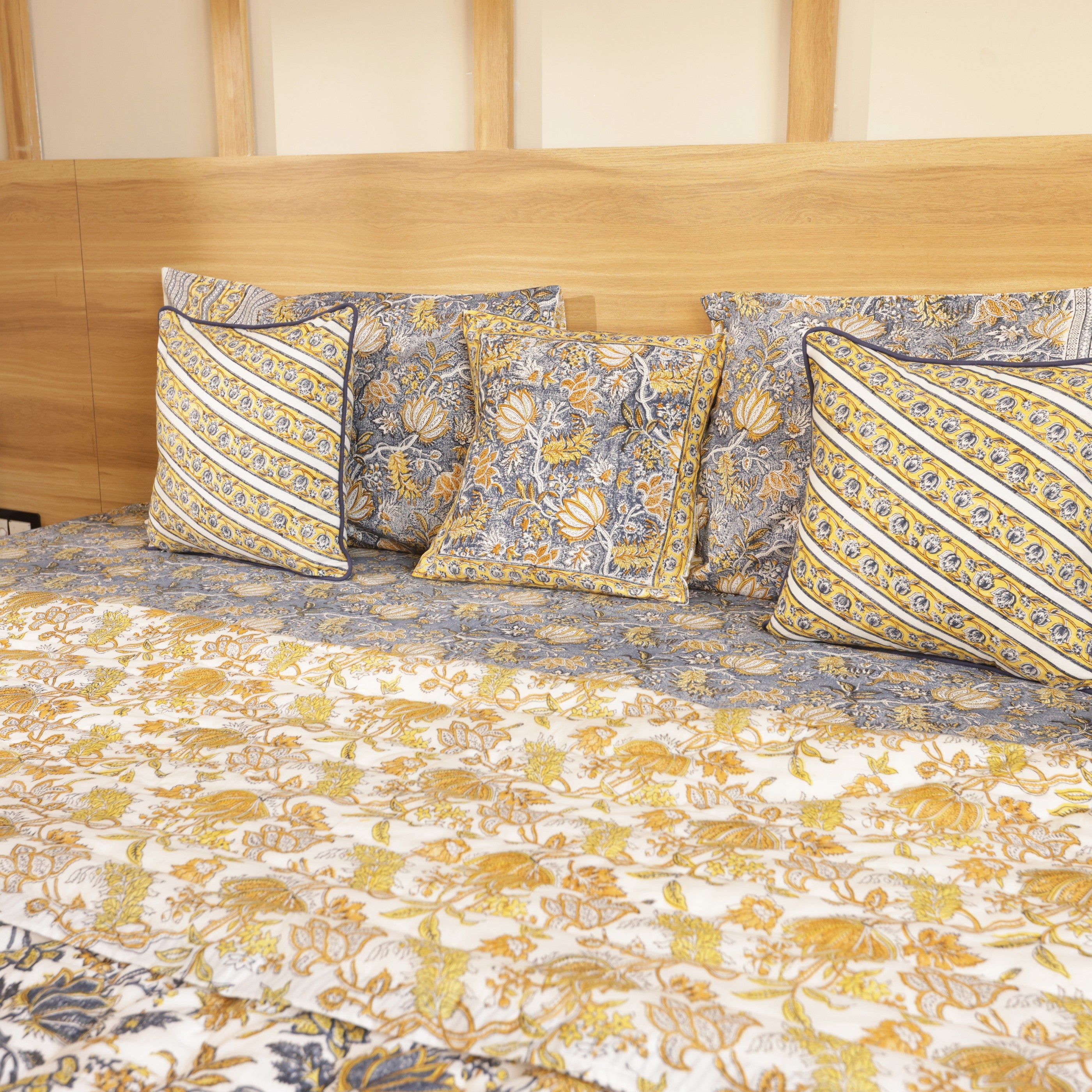 Golden Lotus Bedding Collection Set of 8 (1 Bedcover, 2 Pillow cover, 1 Quilt, 2+2 Cotton cushion covers)
