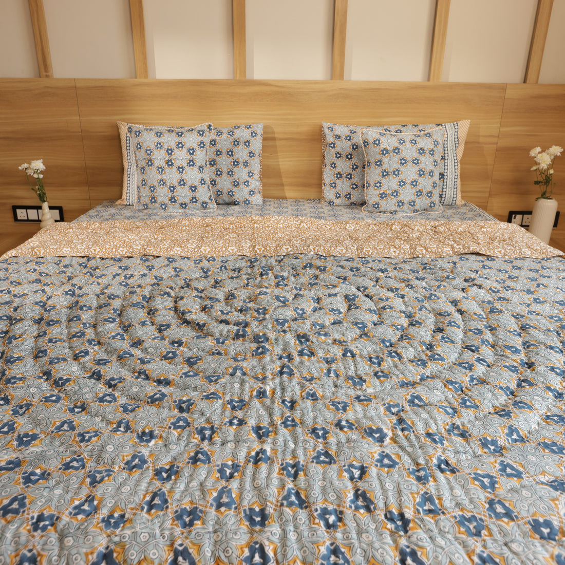 Mandala Bedding Collection Set of 6 (1 Bedcover, 2 Pillow cover, 1 Quilt, 2 Cotton cushion covers)