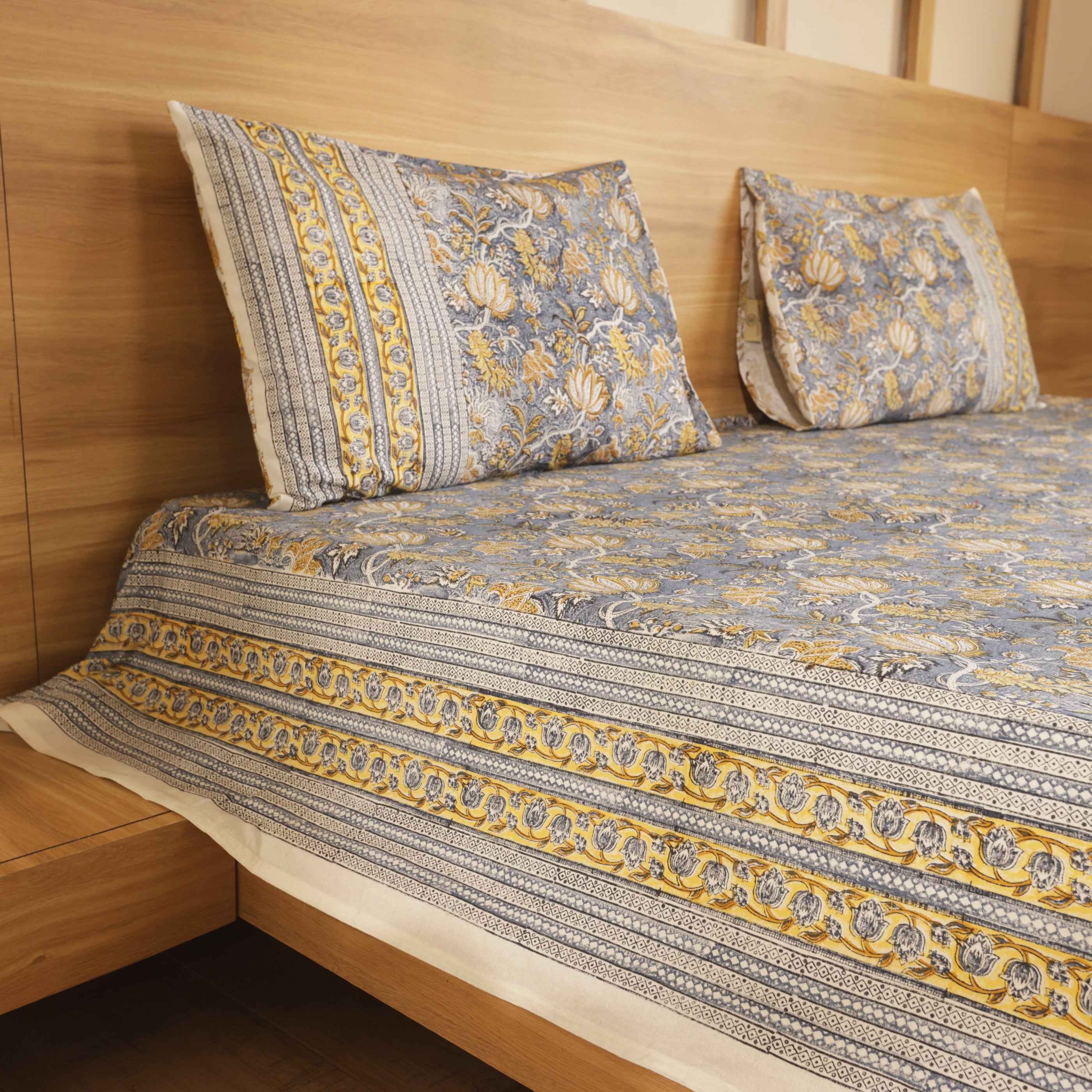 Golden Lotus Bedcover
