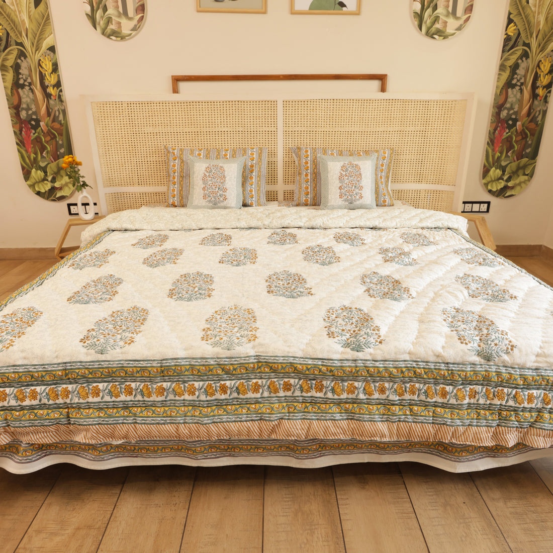 Boota Garden Bedding Collection Set of 6 (1 Bedcover, 2 Pillow cover, 1 Quilt, 2 Cotton cushion covers)