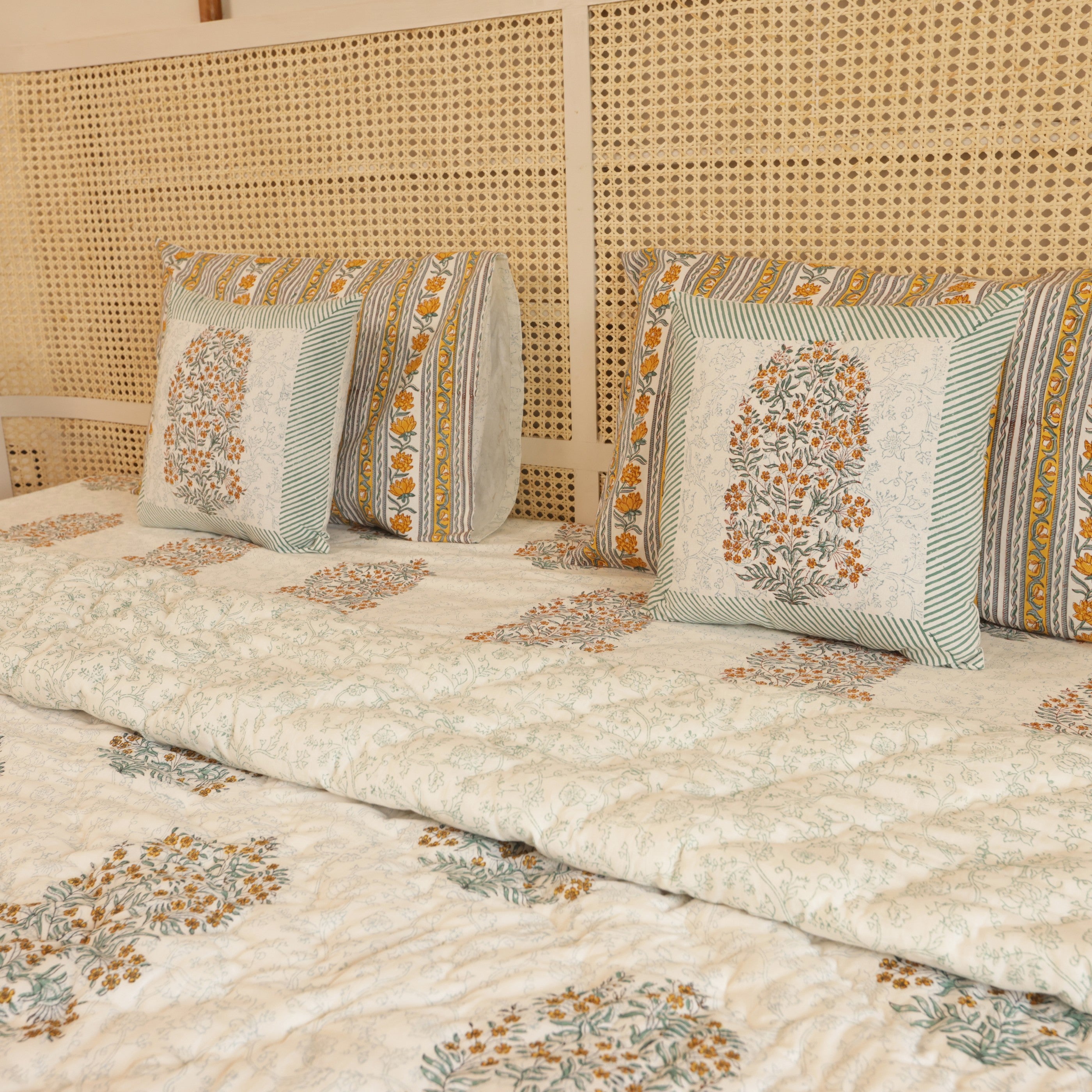 Boota Garden Bedding Collection Set of 6 (1 Bedcover, 2 Pillow cover, 1 Quilt, 2 Cotton cushion covers)