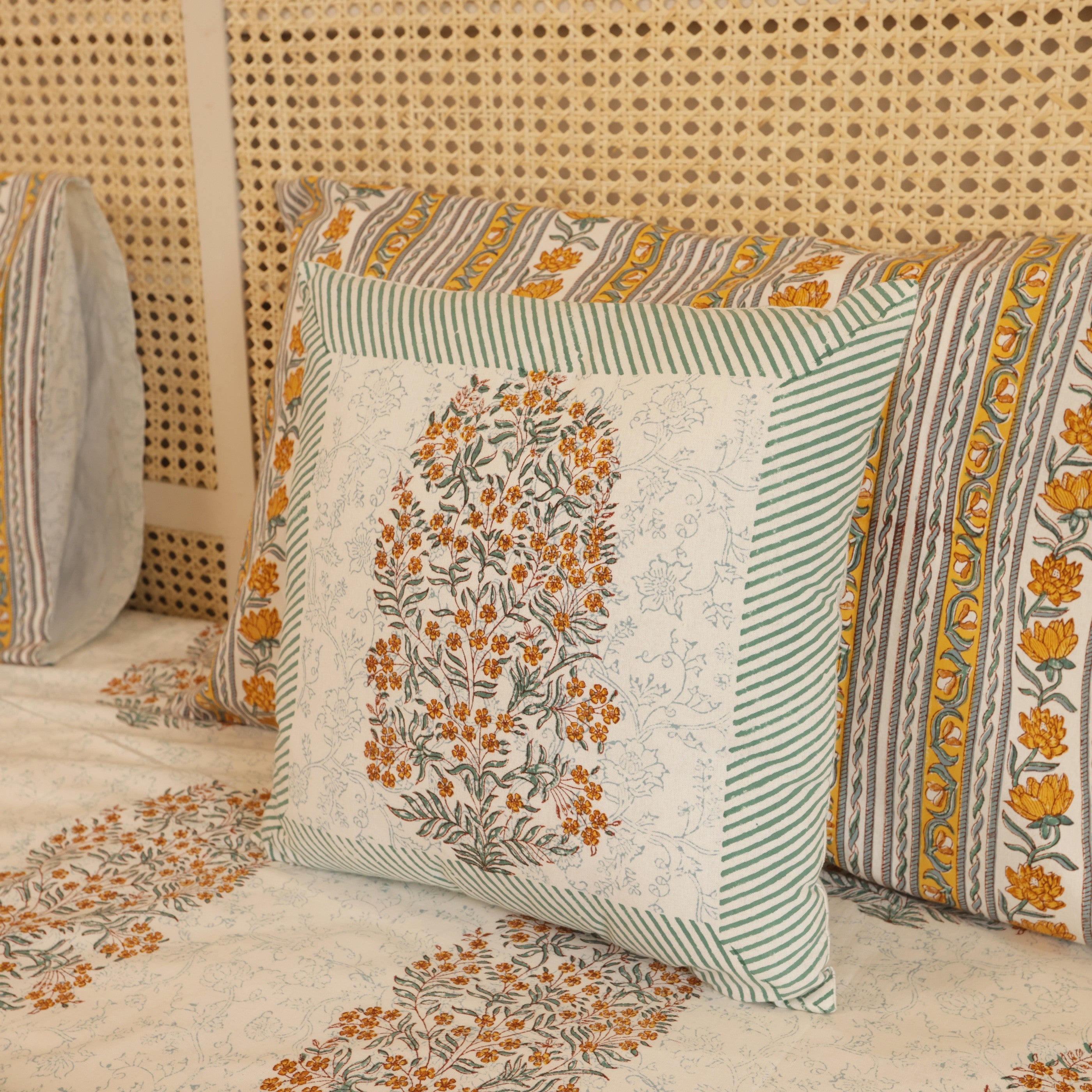 Boota Garden Bedding Collection Set of 6 (1 Bedcover, 2 Pillow cover, 1 Quilt, 2 Cotton cushion covers)
