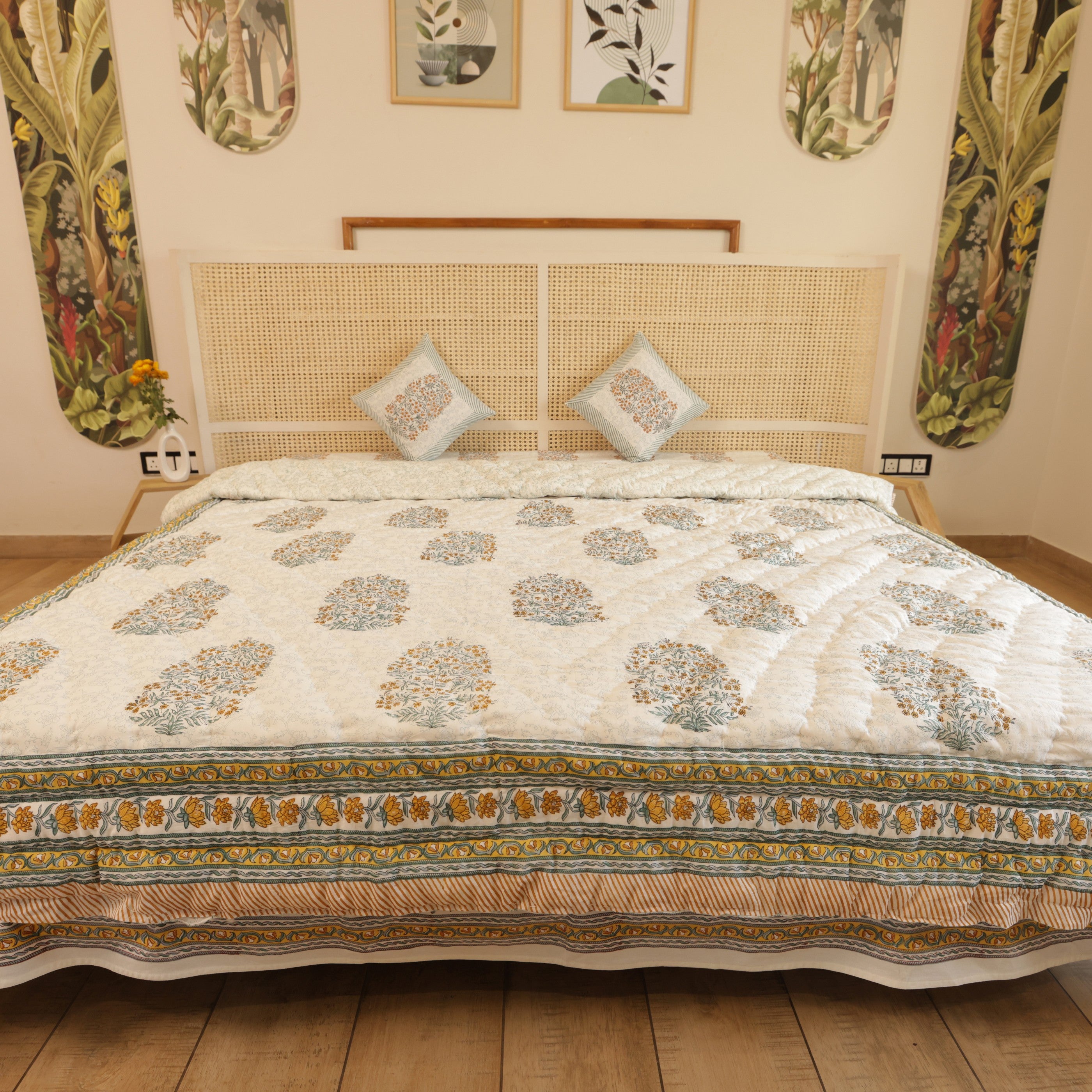 Buta Garden Quilt