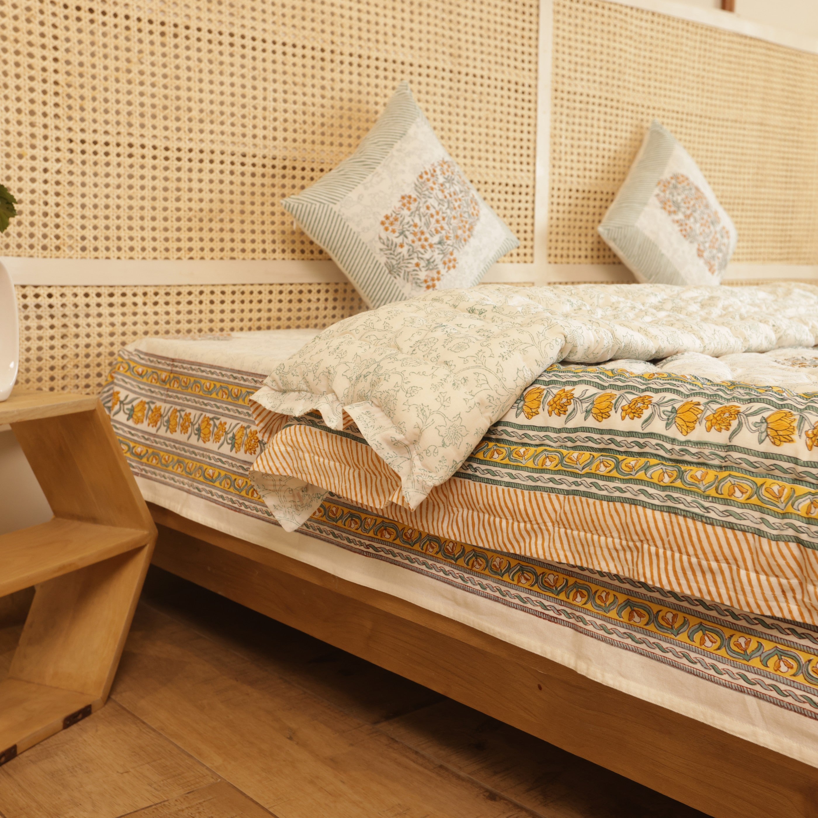 Buta Garden Quilt