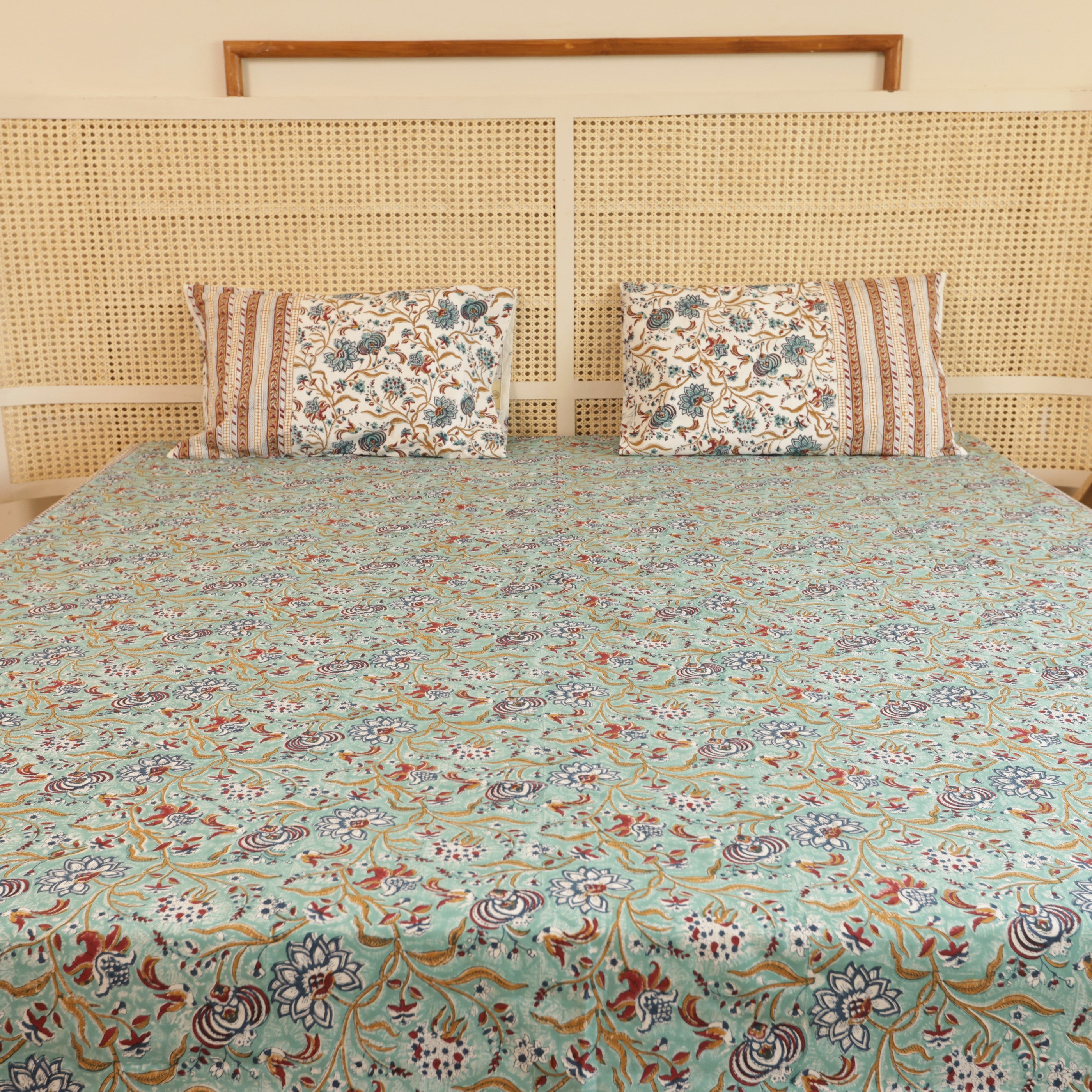 Sugandhika Bedcover