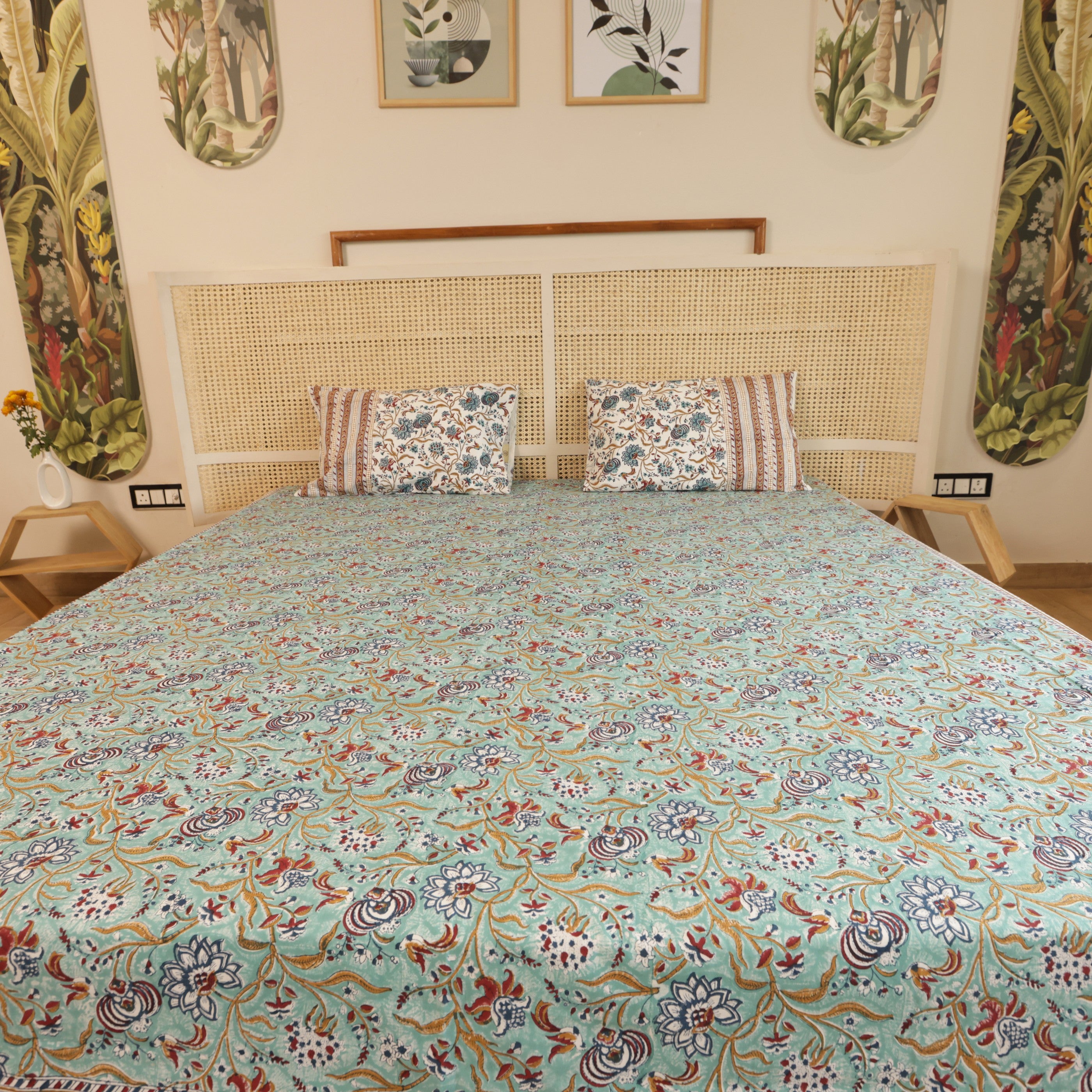 Sugandhika Bedcover