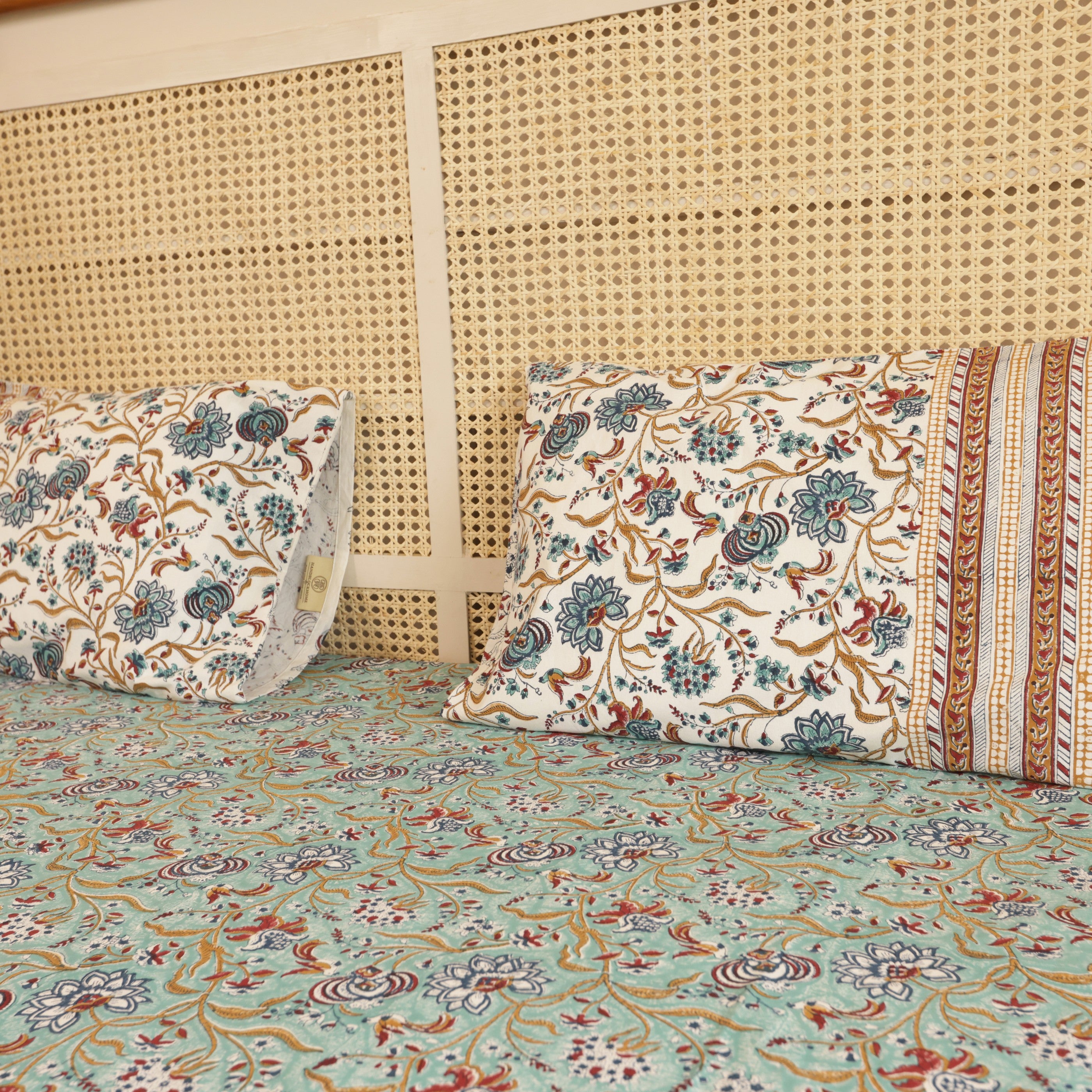 Sugandhika Bedcover
