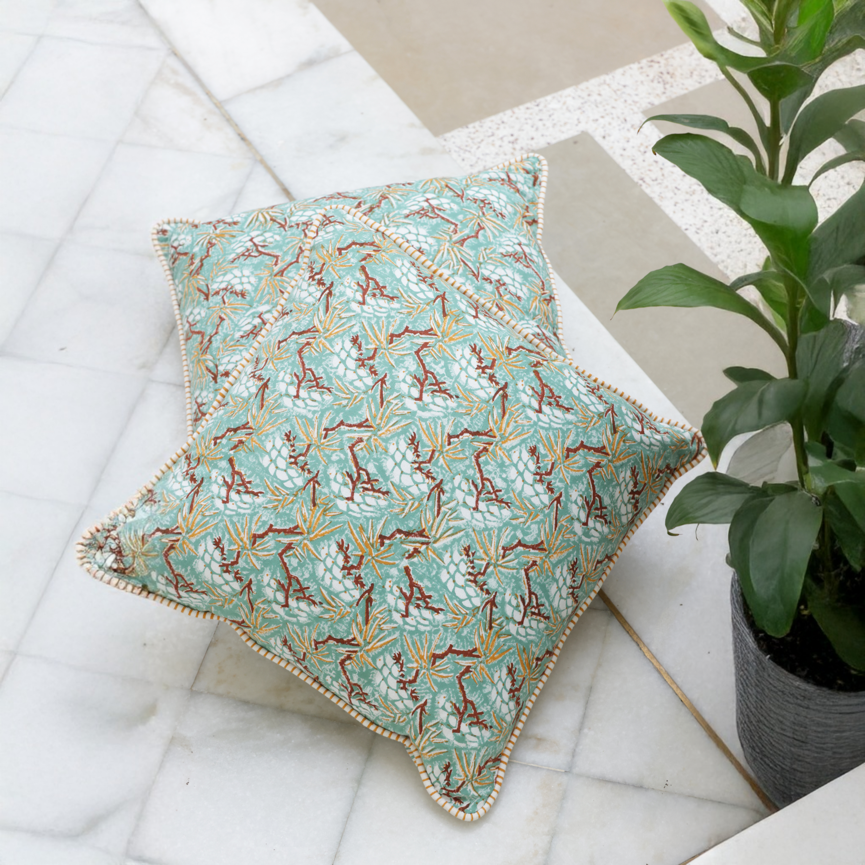 GULMOHAR CUSHION COVER