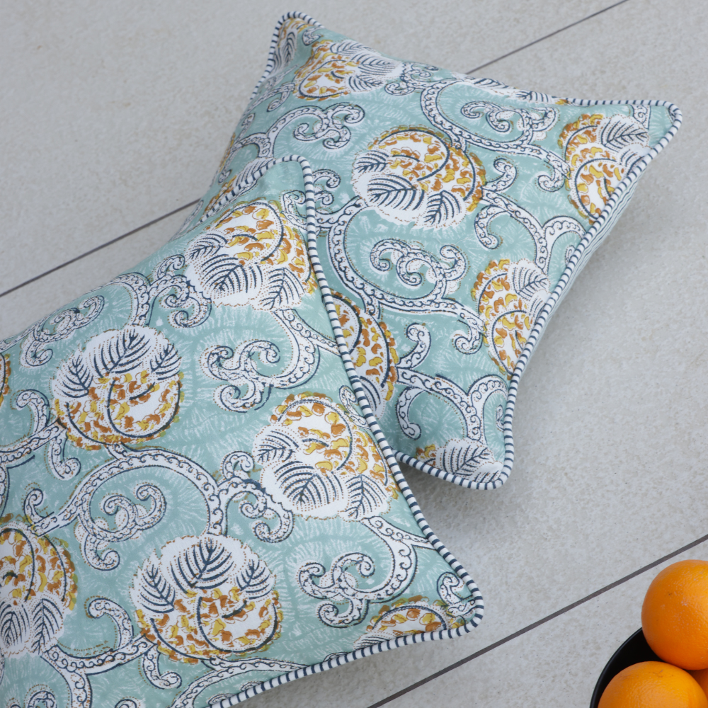Vintage Breeze Cushion Cover
