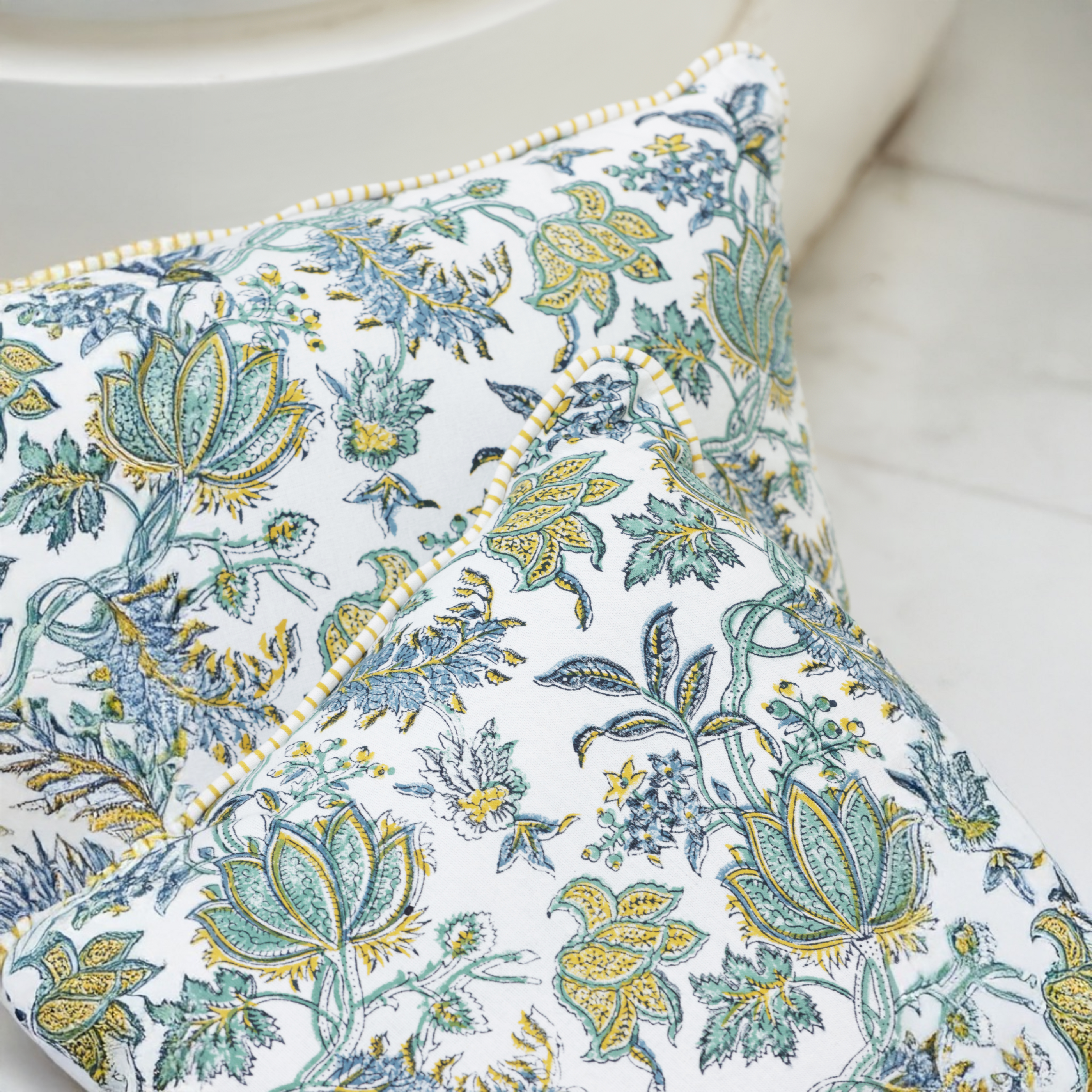 GREEN LOTUS CUSHION