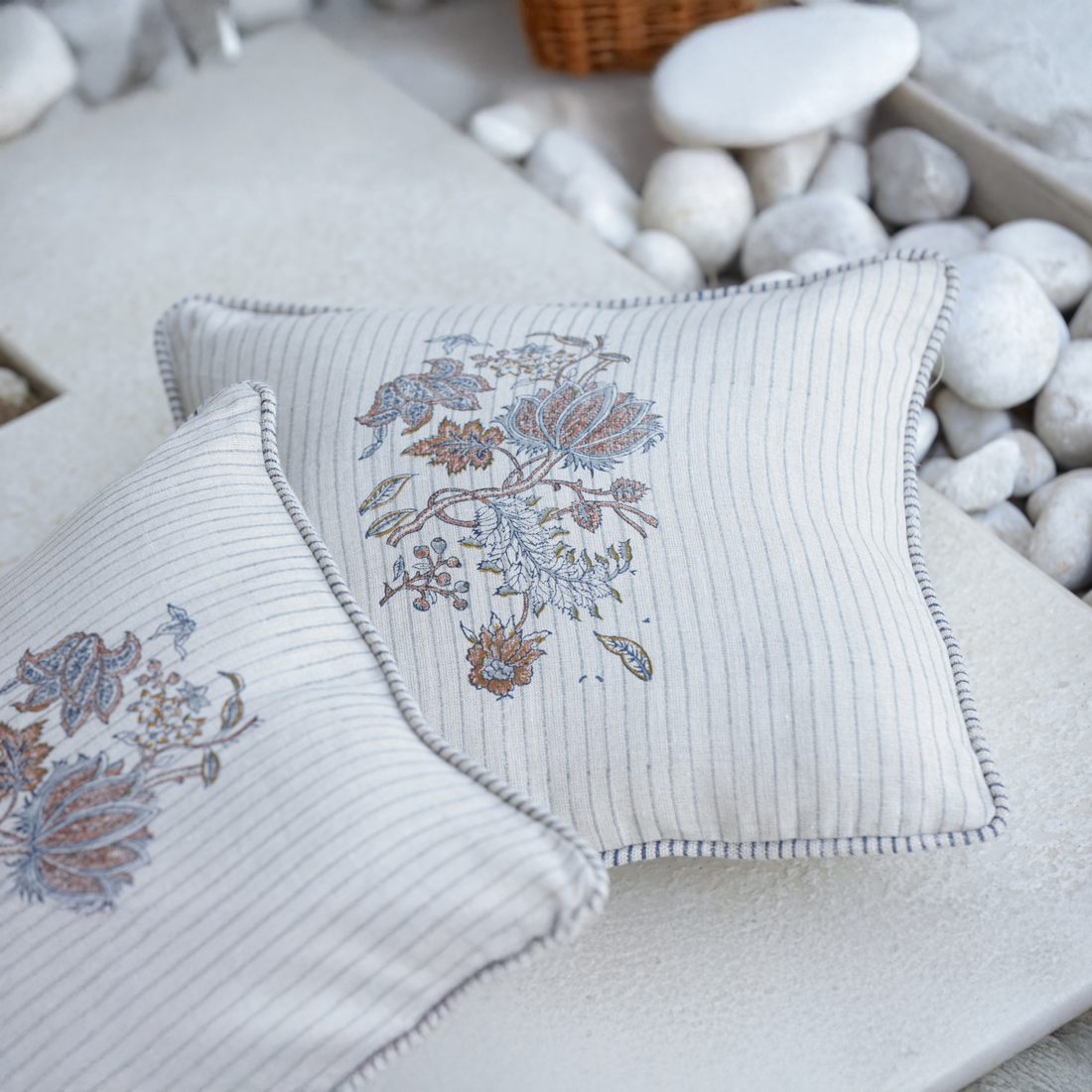 PADMA LINEN CUSHION COVER