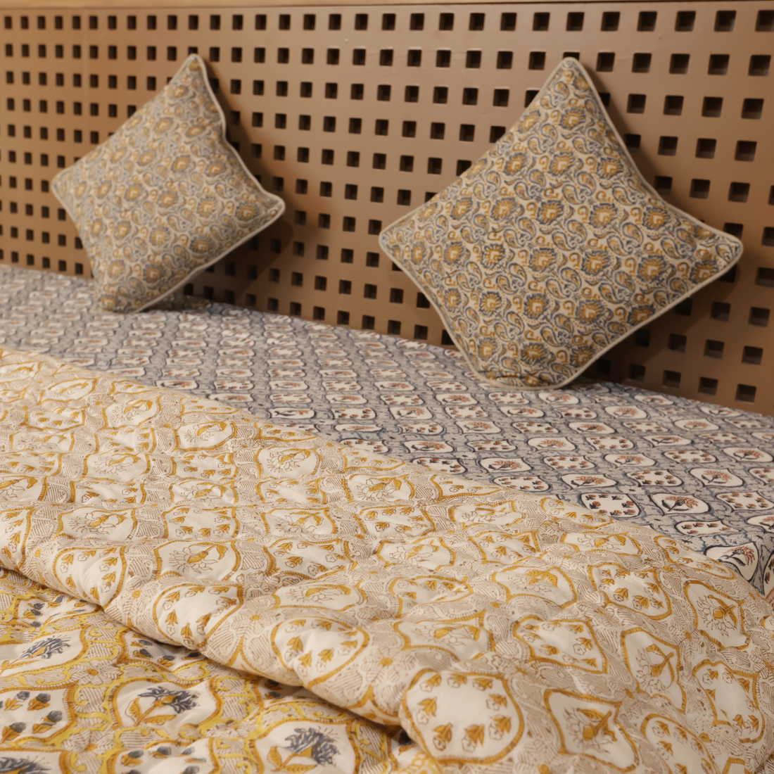 Pushp Quilt