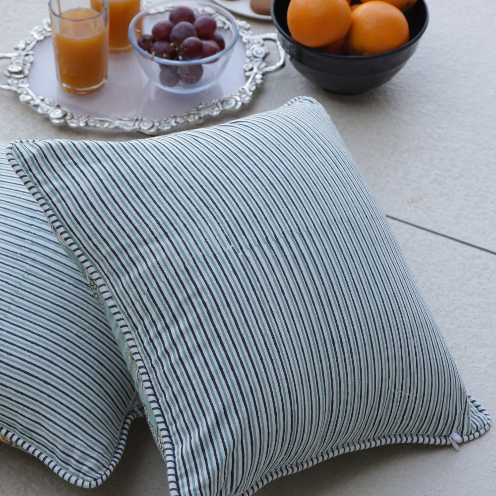 Vintage Breeze Cushion Cover
