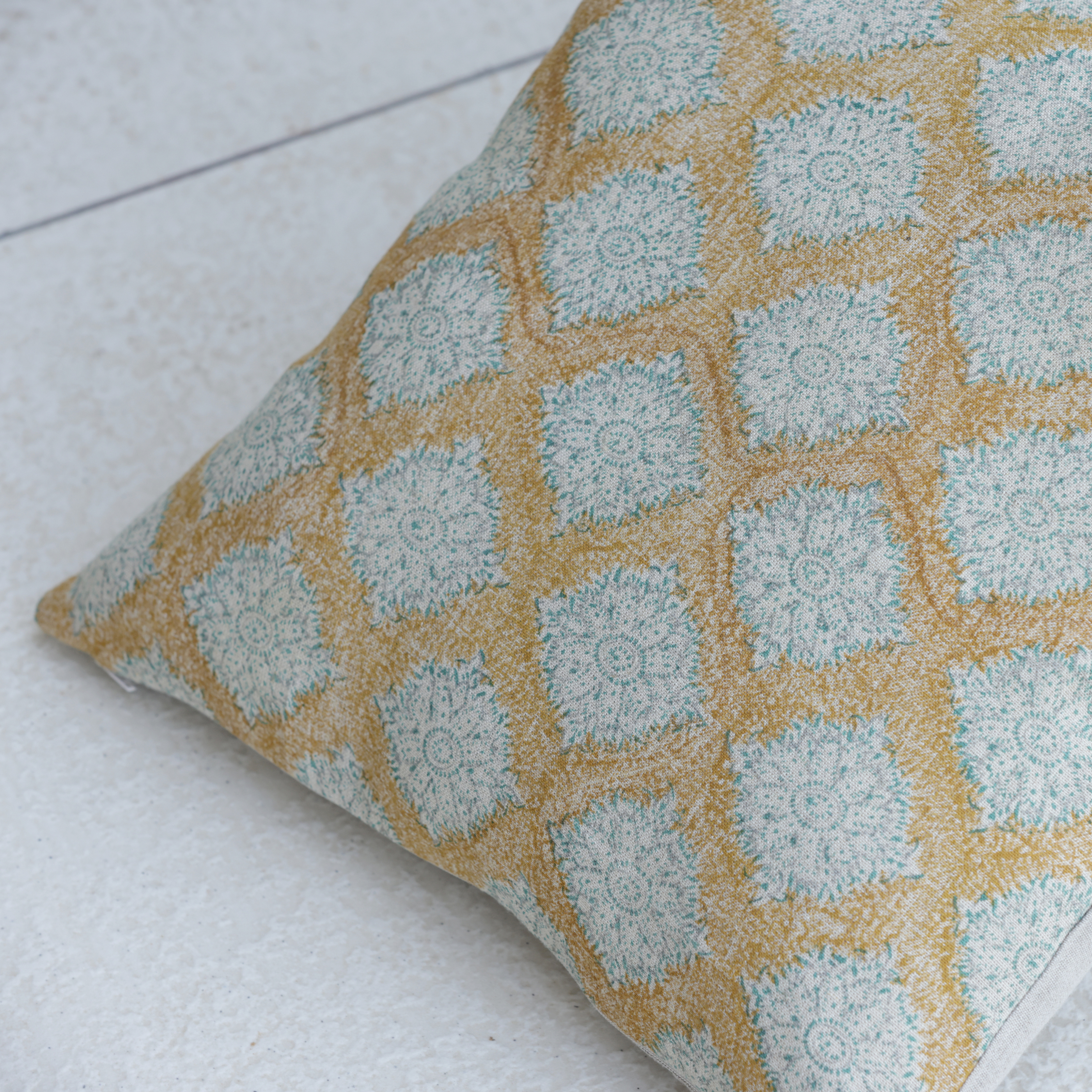 SUNDRY LINEN CUSHION COVER
