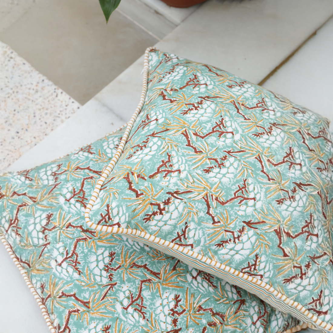 GULMOHAR CUSHION COVER