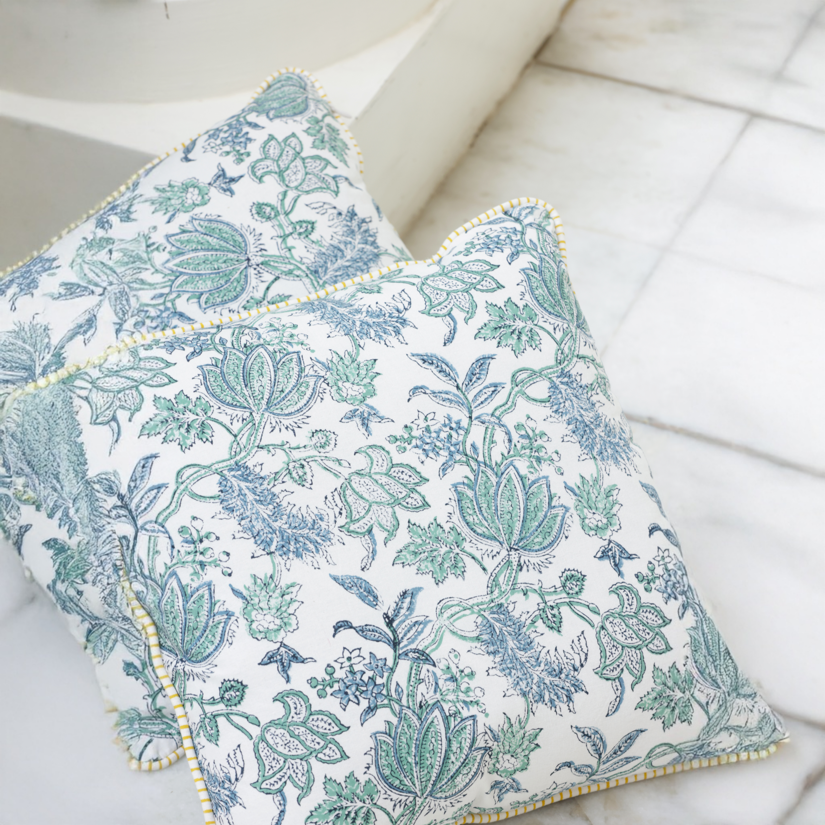GREEN LOTUS CUSHION