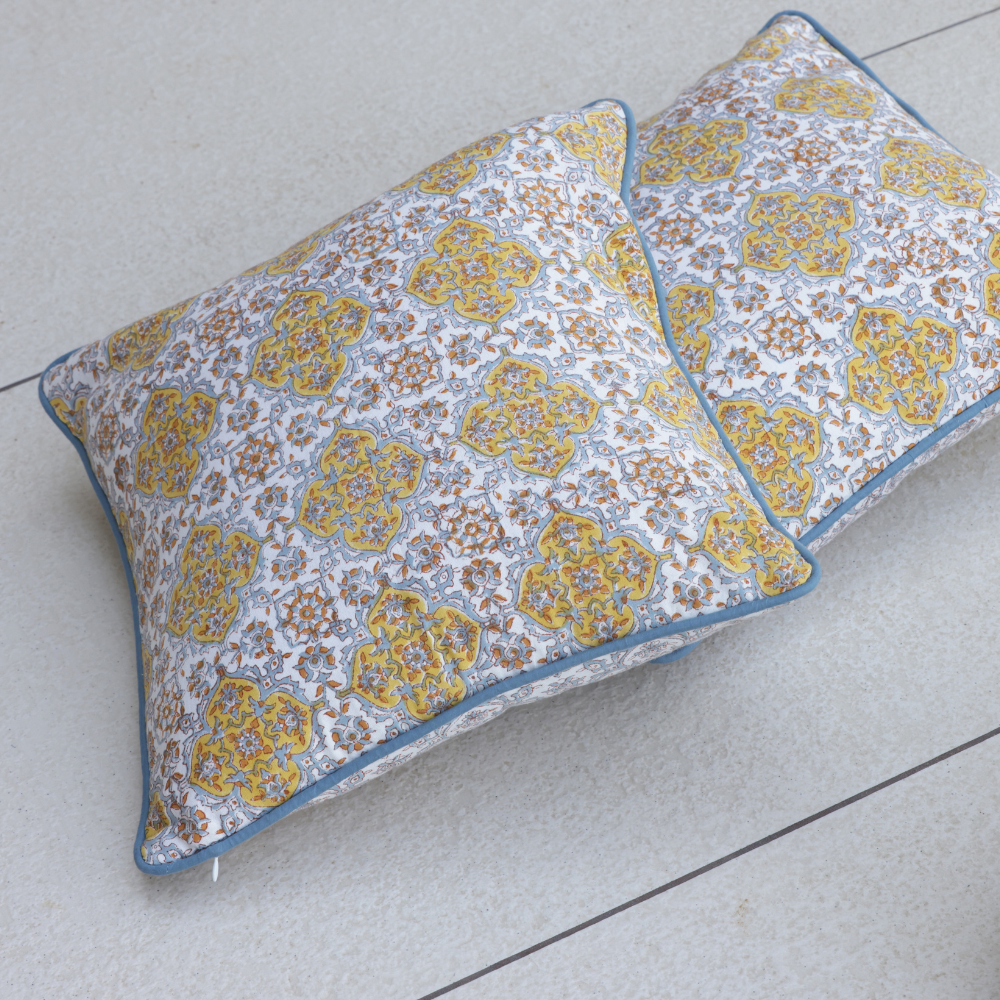 Golden Lattice Cushion Cover